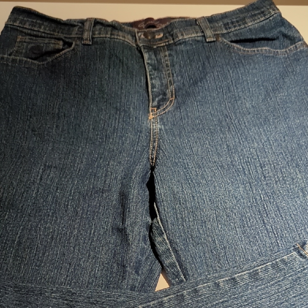 Gloria Vanderbilt Blue Straight Leg Jeans
